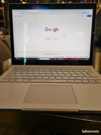 Surface Book 2 i7 / 8 Go RAM / SSD État impeccable