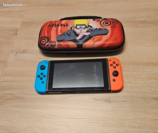 Switch + 3 jeux Mario karting et Mario lapins crétins et spyrou
