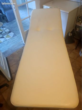 Table esthétique