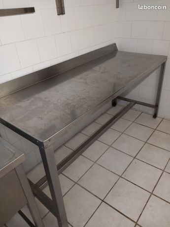 Table inox