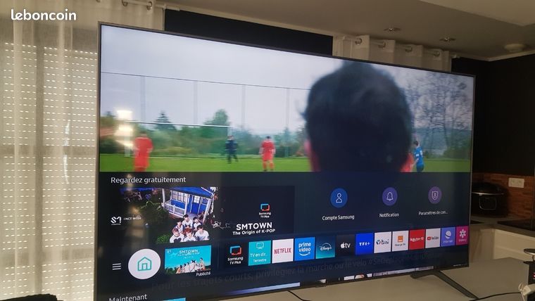 Télé samsung 4K UHD SMART 176cm
