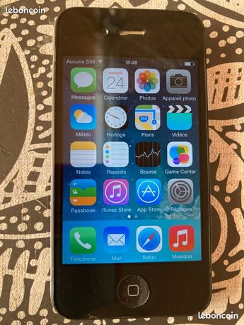 Téléphone portable iPhone 4 noir 16 Go