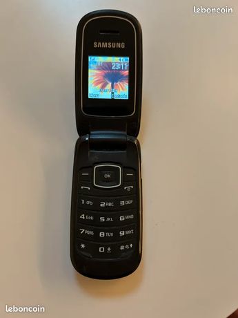 Téléphone portable Samsung GT-E1150i