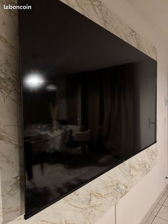 Télévision 189 cm diamètres