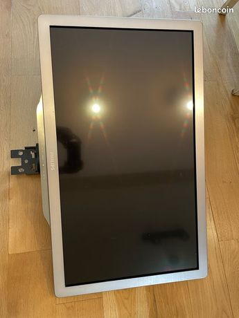 Television philips 80cm