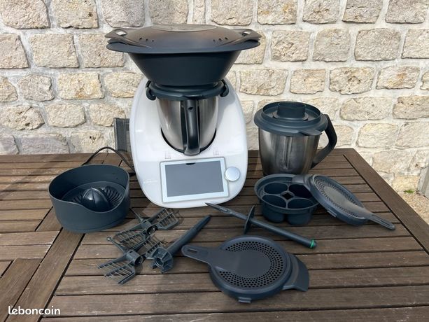 Thermomix TM6 2 bols + accessoires complets