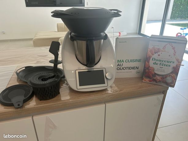 Thermomix tm6 très peut servi