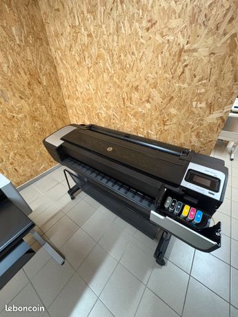 Traceur grand format HP DesignJet T1700 Imprimante professionnelle