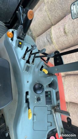 Tracteur agricole
