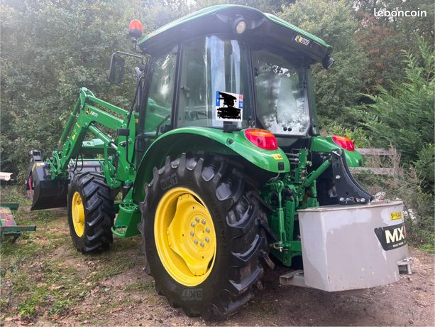 Tracteur agricole
