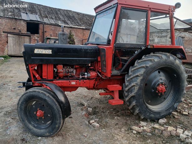 Tracteur avto
