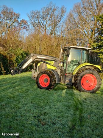 Tracteur CLAAS Arion 520