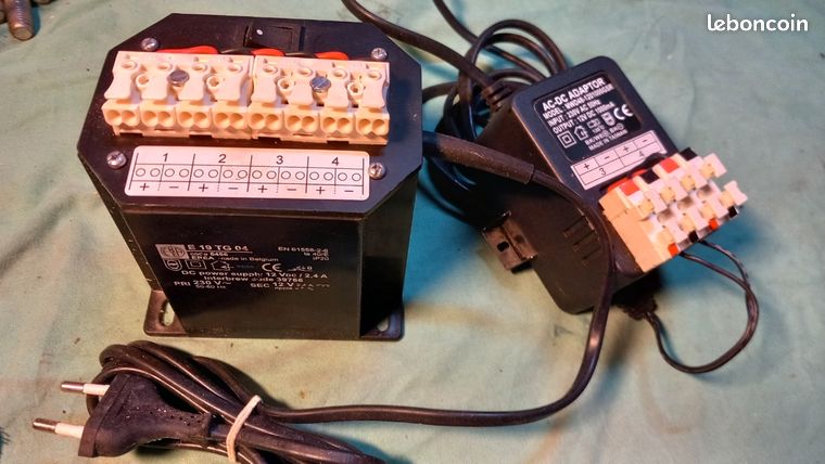 Transformateur220 v = 12 v