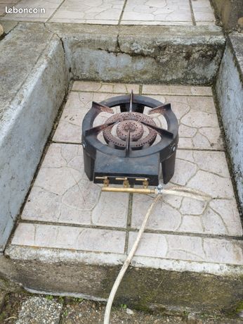 Trépied a gaz
