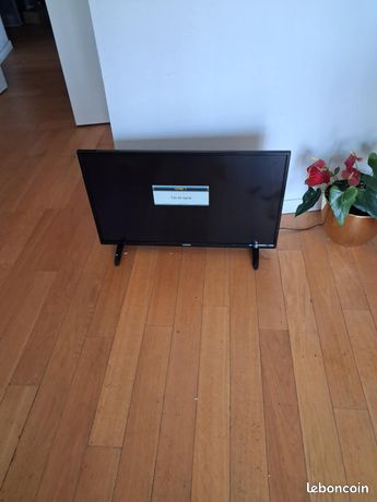 TV LED EssentielB 32 pouces