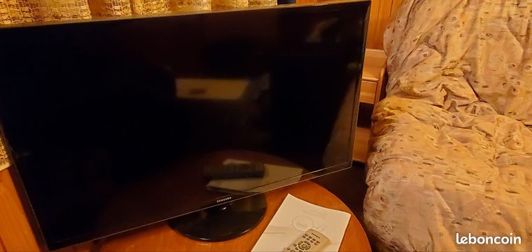 TV Samsung UE32
