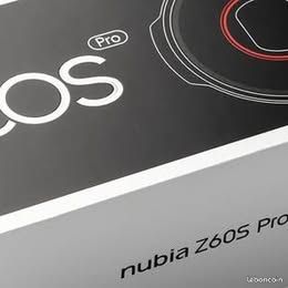 V/E Nubia Z60S Pro - 5G - Cyan - 12/256Go - Etat Comme Neuf