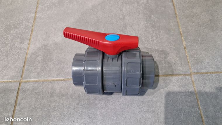 Vanne pvc pression 63