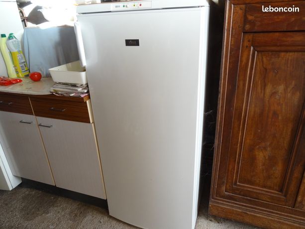Vend congelateur faure