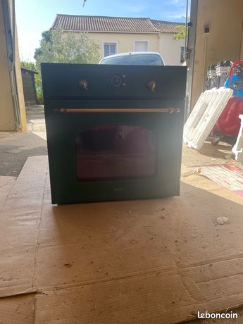 Vend four Sauter Cottage