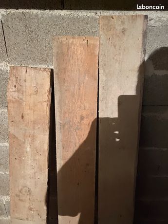 bois divers et de différentes dimensions