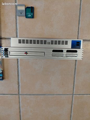 PS2 Silver avec 2 cartes mémoires et 13 jeux