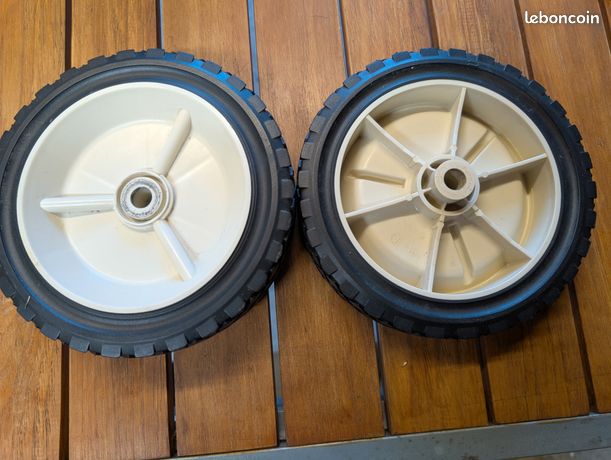 Vends 4 roues