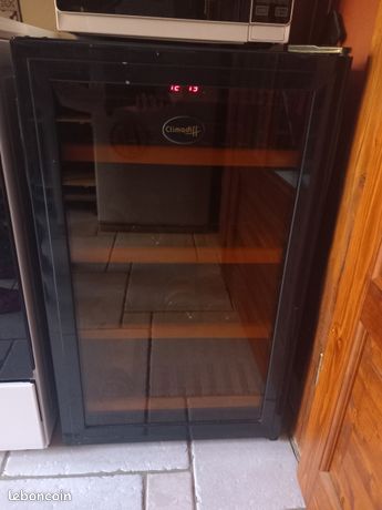 Vends cave à vin