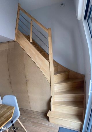 Vends Escalier Hévéa
