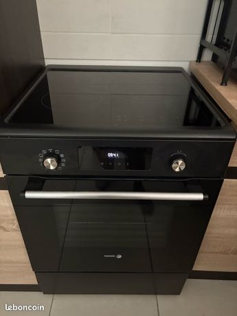 gaziniere électrique à induction pour cause de déménagement