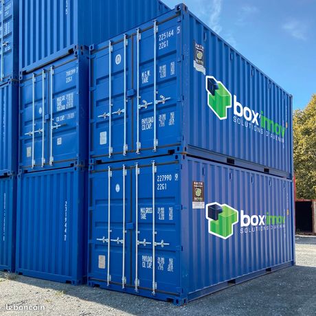 container maritime