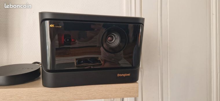 Vidéo projecteur Dangbei