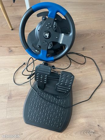 Volant et Pedalier Thrustmaster T150