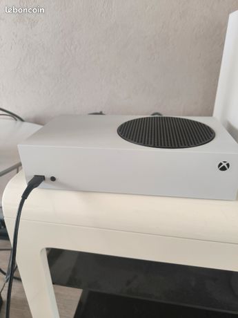 Xbox séries S avec écran MSI