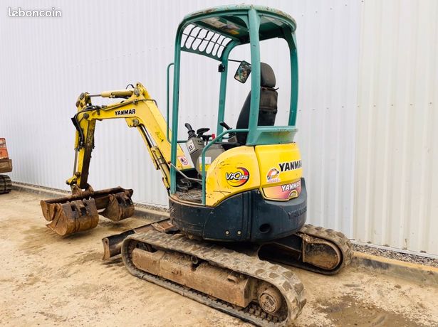 Yanmar VIO25-4 Canopy
